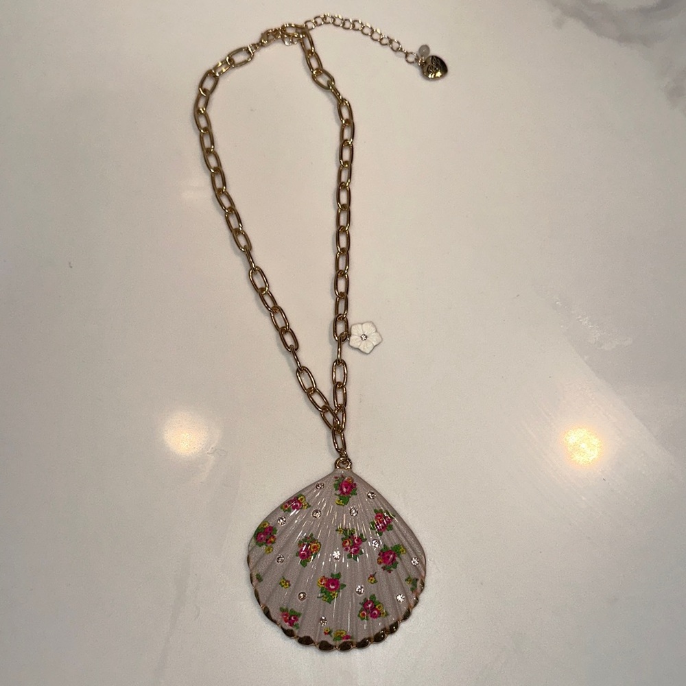 Betsy Johnson Gold and Pink Floral Pendant Necklace